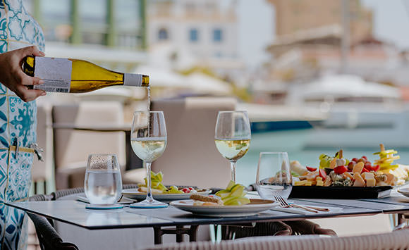 Luxury Restaurants Dinning at Limassol Marina Cyprus - Luxury Dining on the Sea in Limassol - Limassol Marina Luxury Restaurants